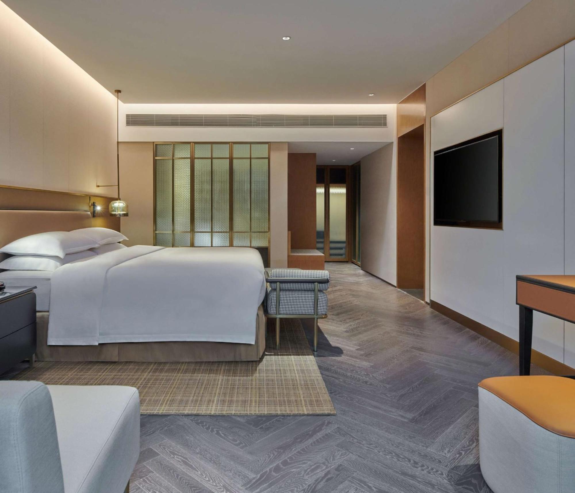 Hilton Guangzhou Science City, Free Shuttle Bus During Canton Fair Екстериор снимка